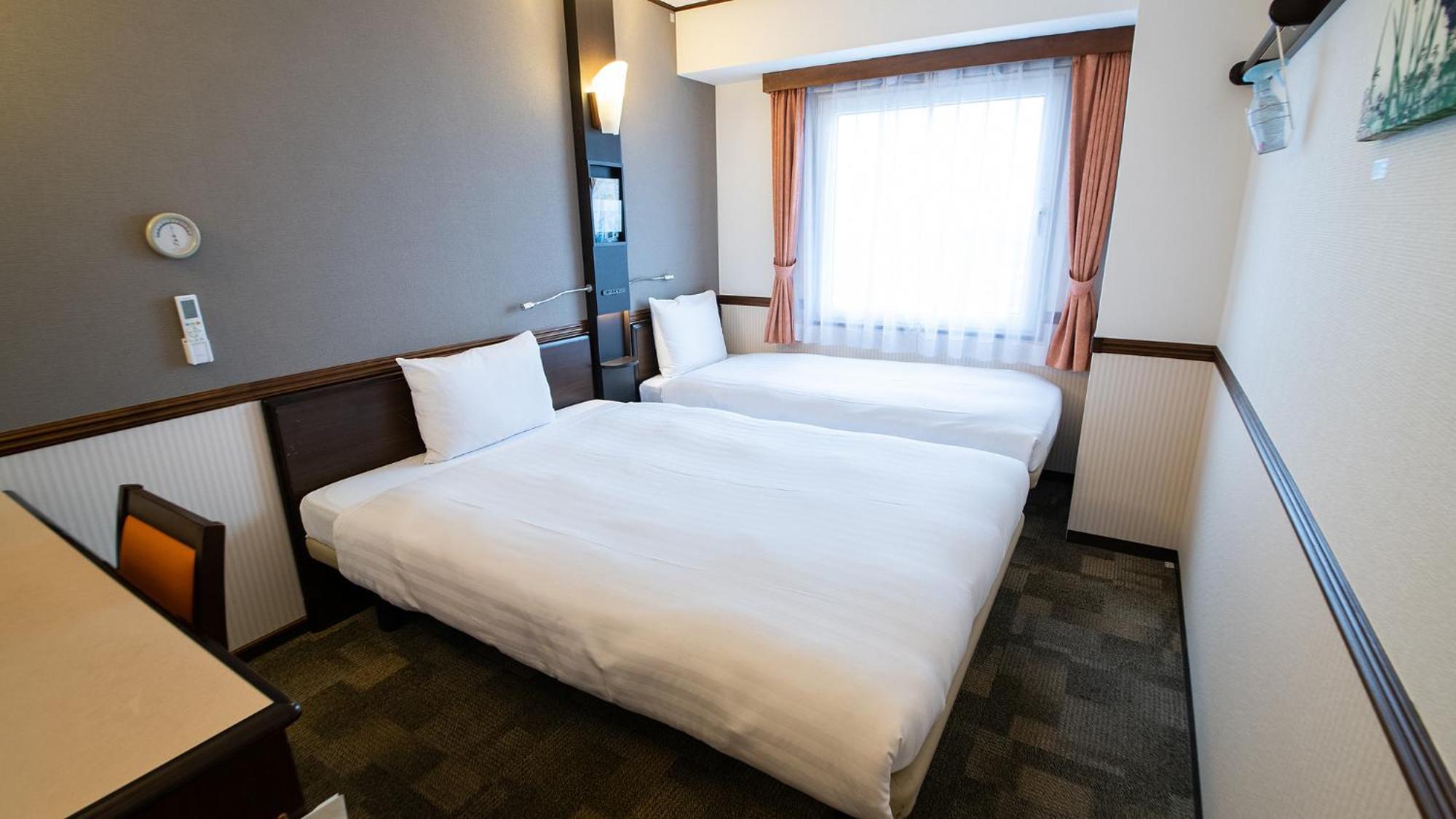 Toyoko Inn Fukushima Eki Nishi Guchi Exterior foto